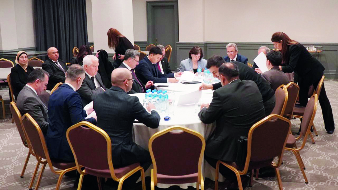 AQP anlaşma memorandumları imzalayıb